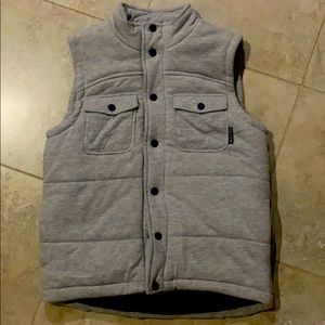 Sleeveless sweatshirt